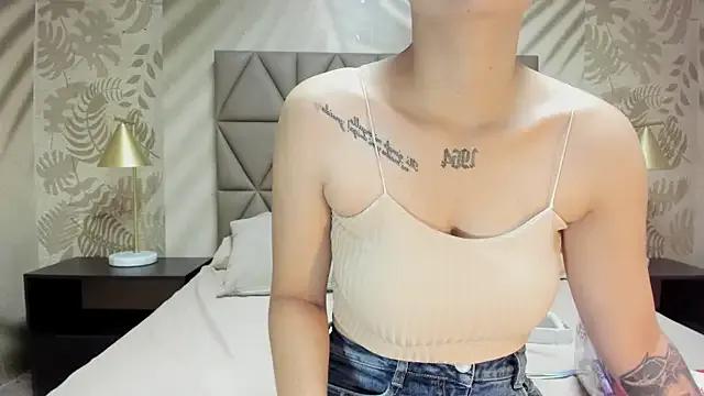 AnneDixie on StripChat