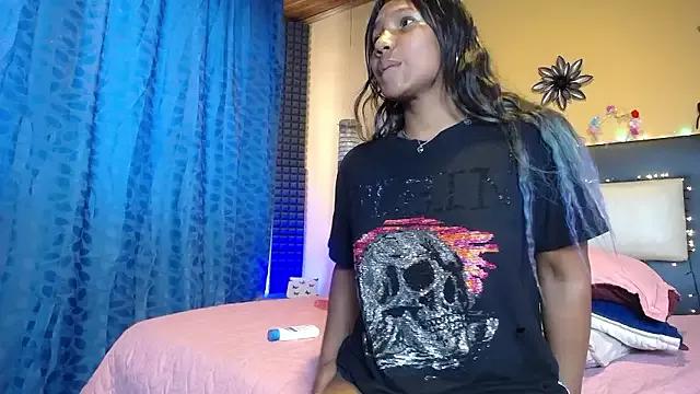 AnnieScott_ on StripChat 