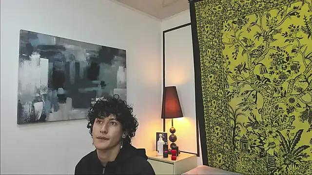 Aria_x_Orien on StripChat 