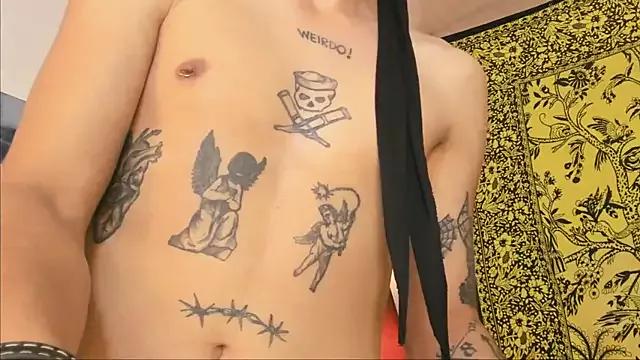 Aria_x_Orien on StripChat 
