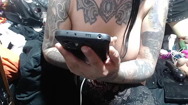 Astartexxx on StripChat 