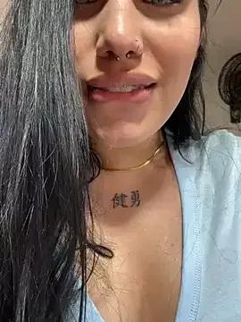 Bella__Wood on StripChat 