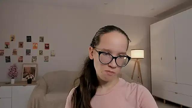 BettyBrowni on StripChat 