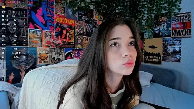 Butterflys1268 on StripChat 