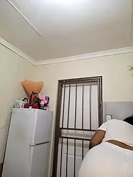 CocoBootyyy on StripChat 