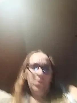 Dettybitch40 on StripChat 