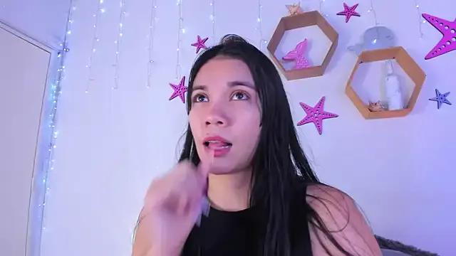 Emiily_Parkerr — SUCK FEET