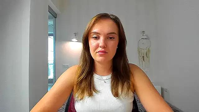 EmmaNorman on StripChat