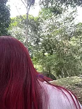 HannaSmiith on StripChat 