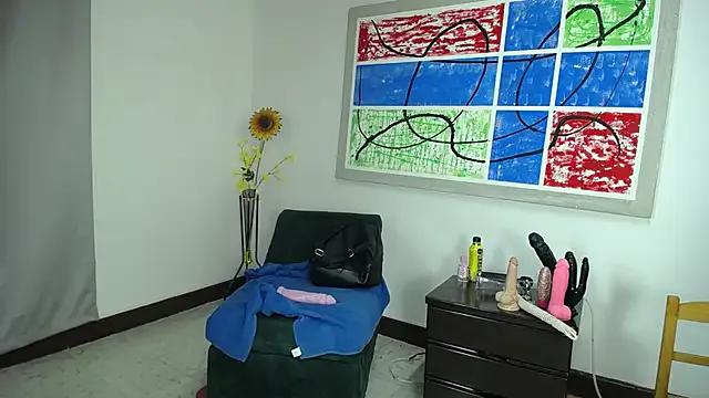 Iivana_19 on StripChat 