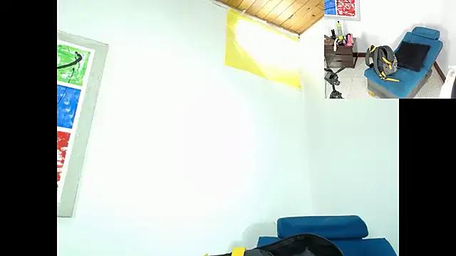 Iivana_19 on StripChat 