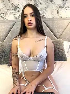 Im_Manu on StripChat 