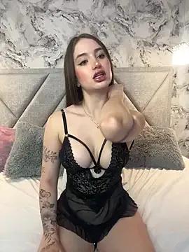 Im_Manu on StripChat 