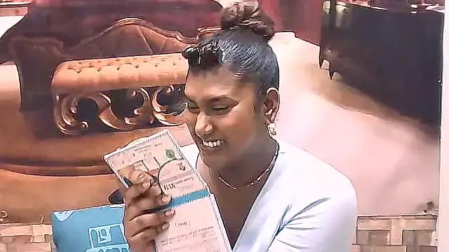 IndianChocolatepie4u on StripChat 