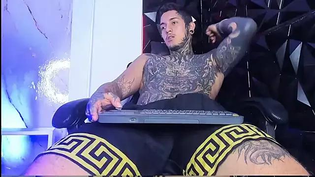 JAXXXONHERD on StripChat 
