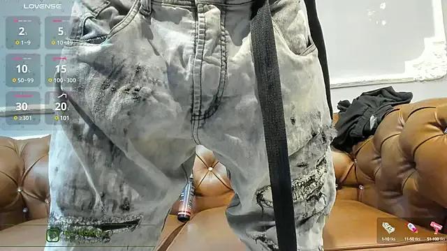 lil_dollar on StripChat 
