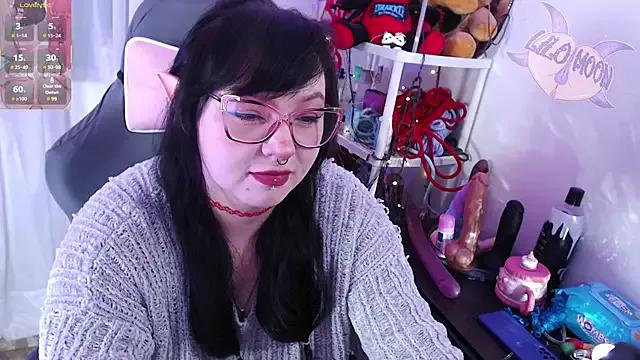 LiloMoon69 on StripChat 