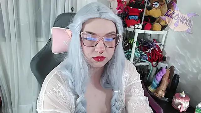 LiloMoon69 on StripChat
