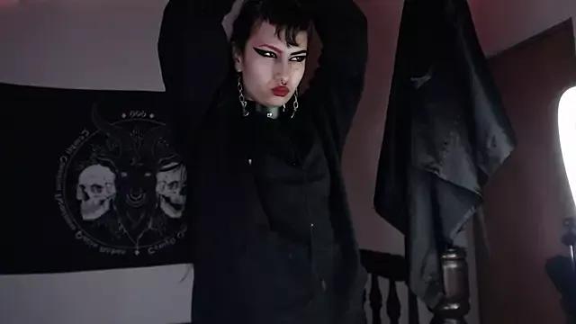 Little-Lucifer on StripChat 