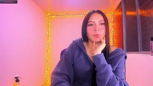 Little__Linda on StripChat 