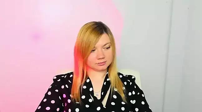 Lola_moree on StripChat 