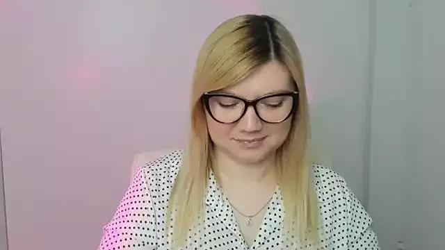 Lola_moree on StripChat 