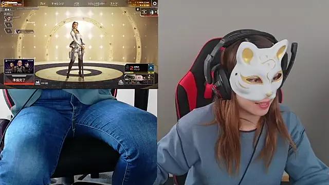 LuuLee0804 on StripChat 