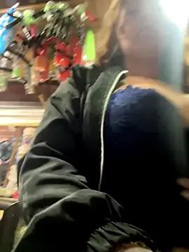 MADAME-ARLETTE on StripChat 