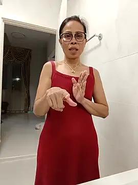 Mama_Eva_1 on StripChat