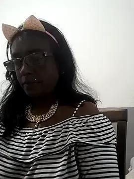 mamakarma1403 on StripChat 