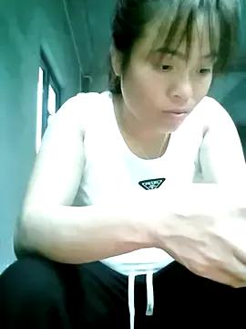 Maymay0033 on StripChat 