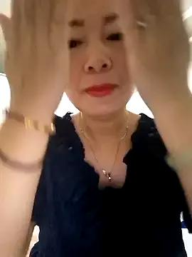 mimi520 on StripChat 
