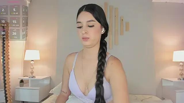natachadiaz_ on StripChat 