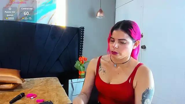 NIKI_SANTANA on StripChat 
