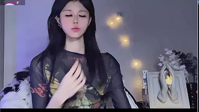 O0_0Q on StripChat 
