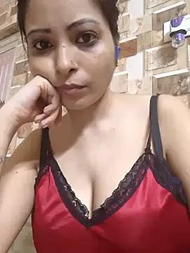 QUEEN-ADITI on StripChat 