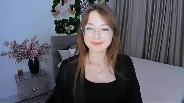 SereneFlame on StripChat 