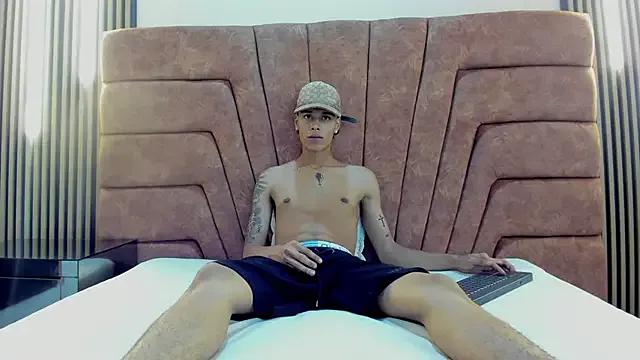 STARFOR_2 — PLAY NIPPLES