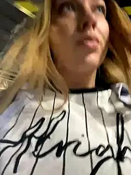 Sweet___Emily on StripChat 