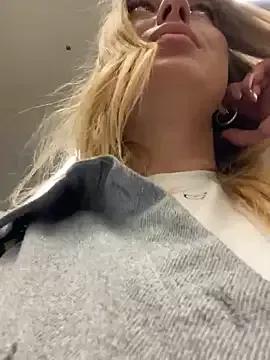 Sweet___Emily on StripChat 