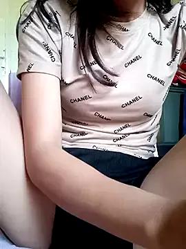 Sweet_Toy20 on StripChat 