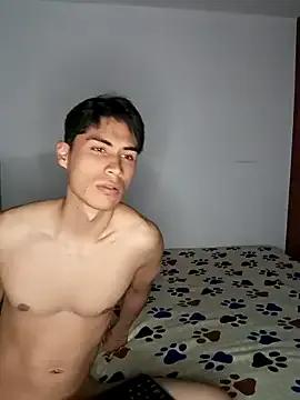 Sweetlove_243 on StripChat 