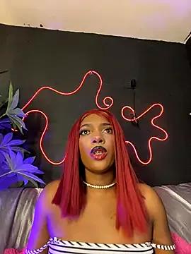 TIFFANYYSTAR on StripChat 