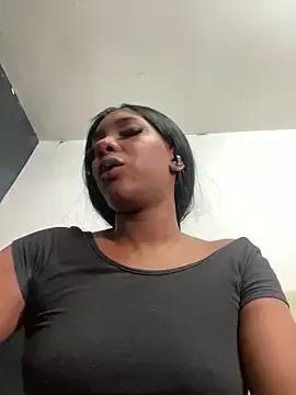 TIFFANYYSTAR on StripChat 