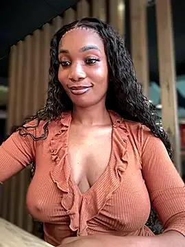VannessaJj — Dildo fuck pussy hard&squirt hot public