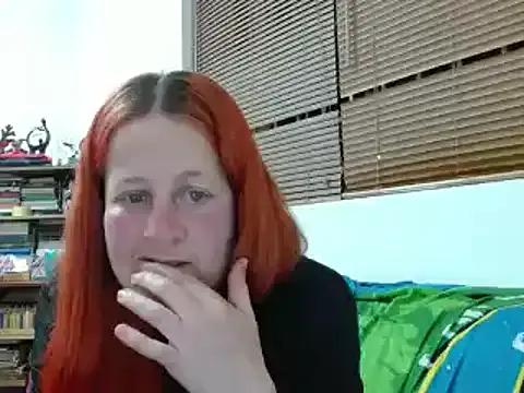 ViioletaMora on StripChat 