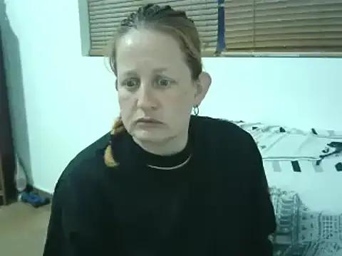 ViioletaMora on StripChat 