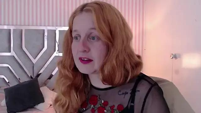 ViioletaMora on StripChat 