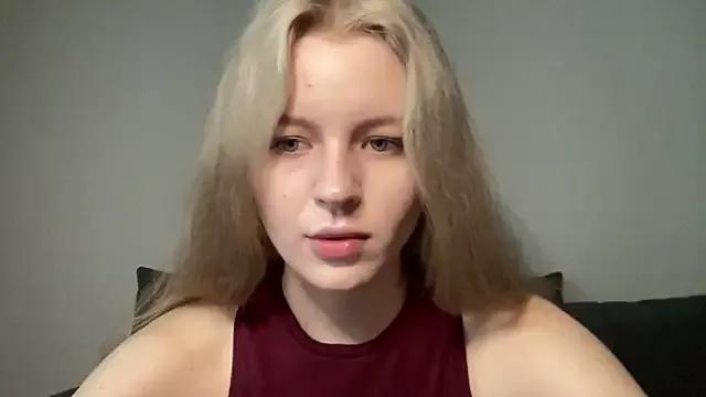 Zara__Doll on StripChat 